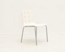 Lataa kuva Galleria-katseluun, Ikea valkoinen tuoli
