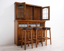 Lataa kuva Galleria-katseluun, Baaritiski ja baarijakkarat
