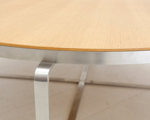 Steel sivupöytä