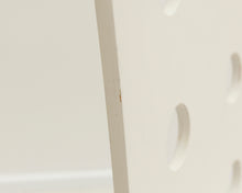 Lataa kuva Galleria-katseluun, Ikea valkoinen tuoli
