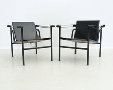 Lataa kuva Galleria-katseluun, Cassina Le Corbusier LC1 nojatuoli
