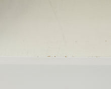 Lataa kuva Galleria-katseluun, Muurame Nappi hyllyelementti sokkelilla
