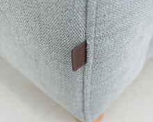 Lataa kuva Galleria-katseluun, Asko More 2-istuttava sohva harmaa
