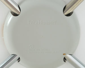 Fritz Hansen 3187 baarituoli