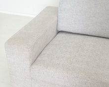 Lataa kuva Galleria-katseluun, Asko Antti divaanisohva vaaleanharmaa
