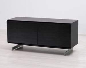 Bang & Olufsen laitekaappi musta