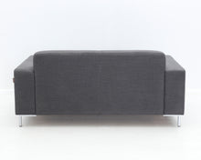 Lataa kuva Galleria-katseluun, Pohjanmaan 2-istuttava sohva harmaa
