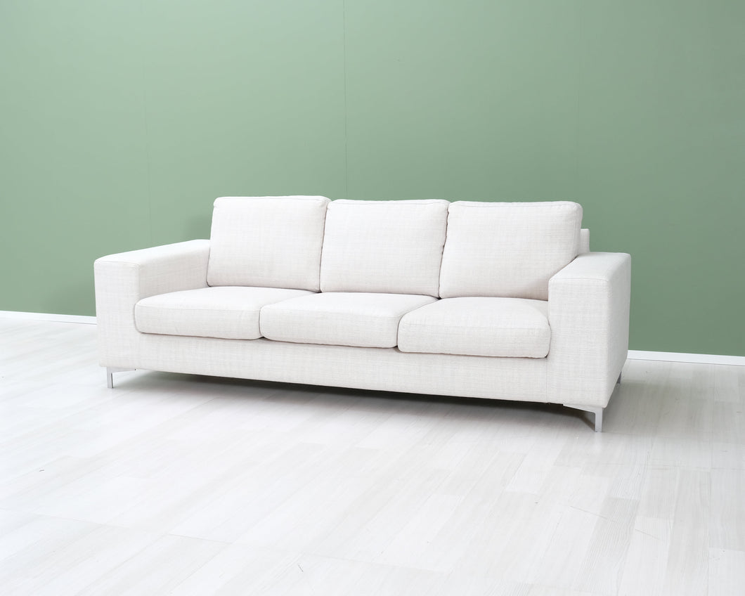Asko 3-istuttava kangassohva luonnonvalkoinen