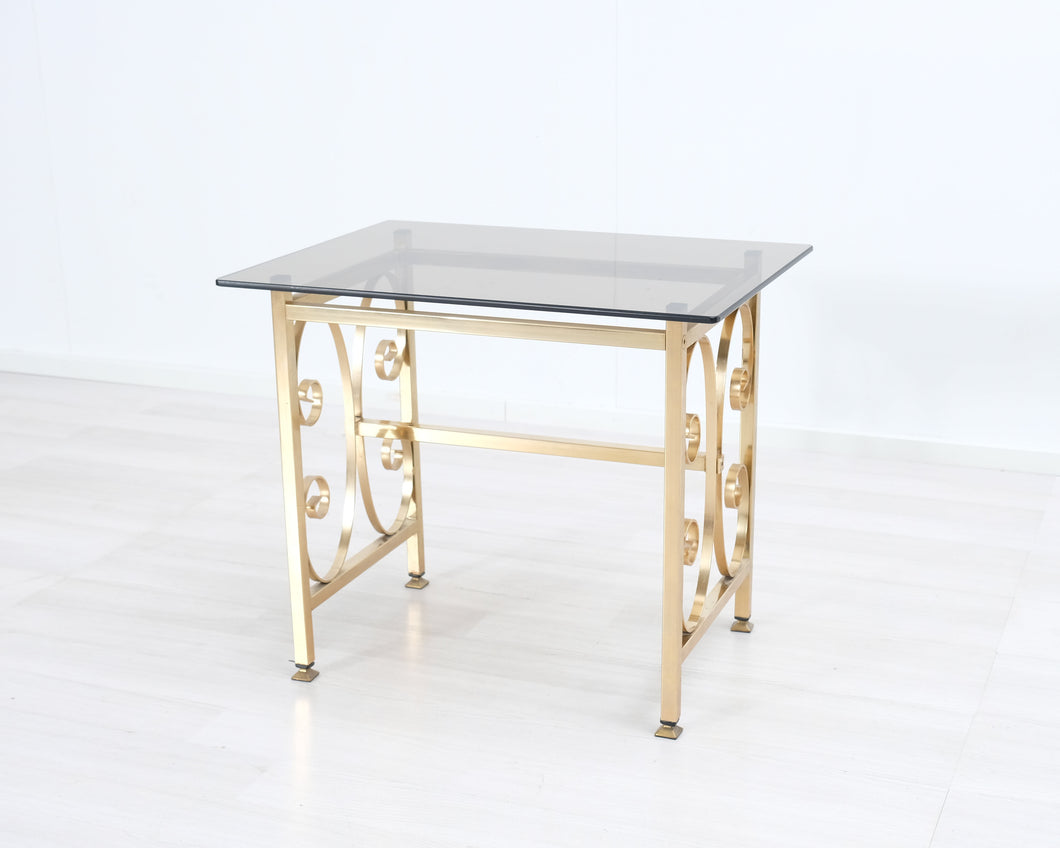 70-luvun sivupöytä lasilevyllä