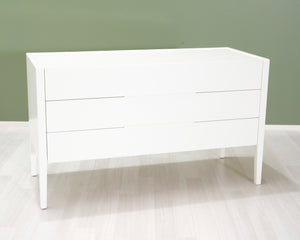 Poliform lipasto valkoinen