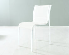 Lataa kuva Galleria-katseluun, Magis Paso Doble tuoli valkoinen
