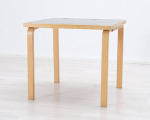 Artek pöytä 70 x 80 cm koivu / vihreä